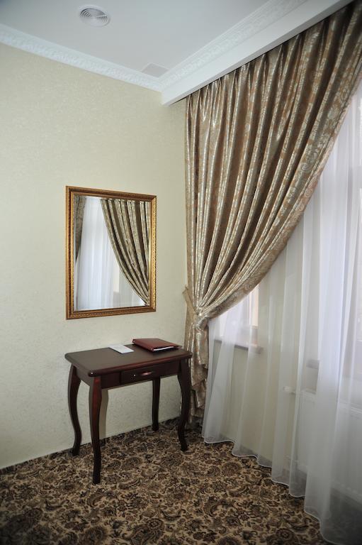 Slava Hotel Zaporizhia Ngoại thất bức ảnh